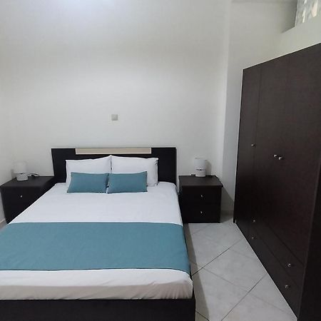 Maria'S Apartment II เนโอสมาร์มาราส ภายนอก รูปภาพ